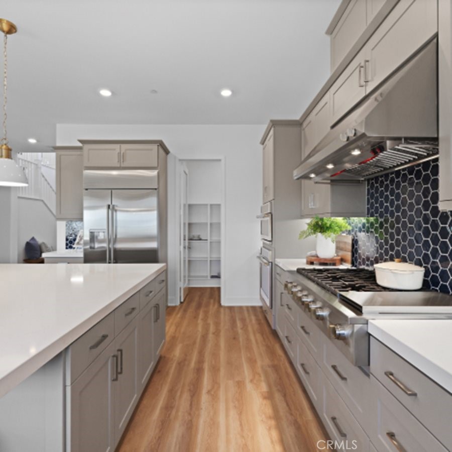 MLS #OC25272493 image #2