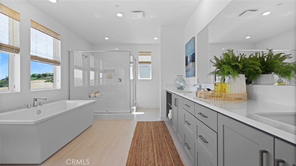 MLS #OC25272493 image #21