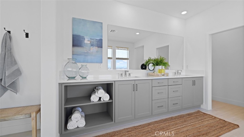 MLS #OC25272493 image #23