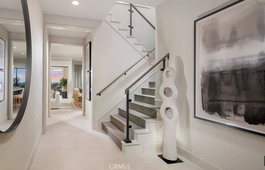 MLS #OC25272528 image #3