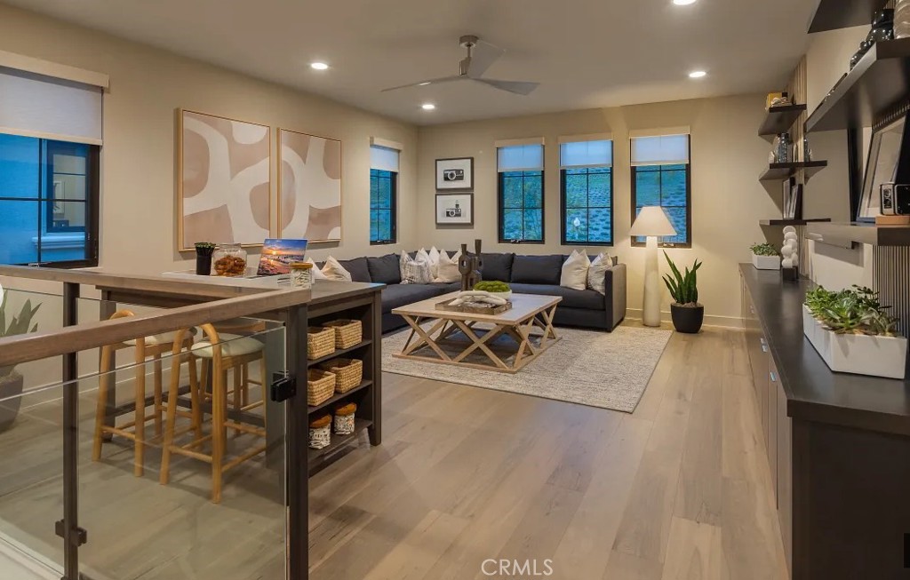 MLS #OC25272528 image #4