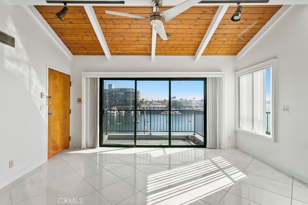 MLS #OC25272534 image #2