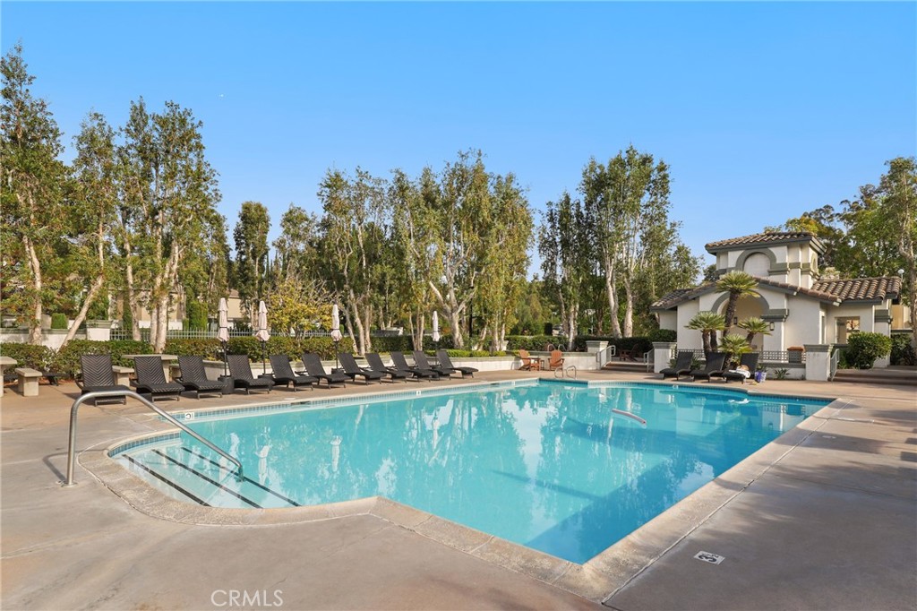 MLS #OC25272543 image #25