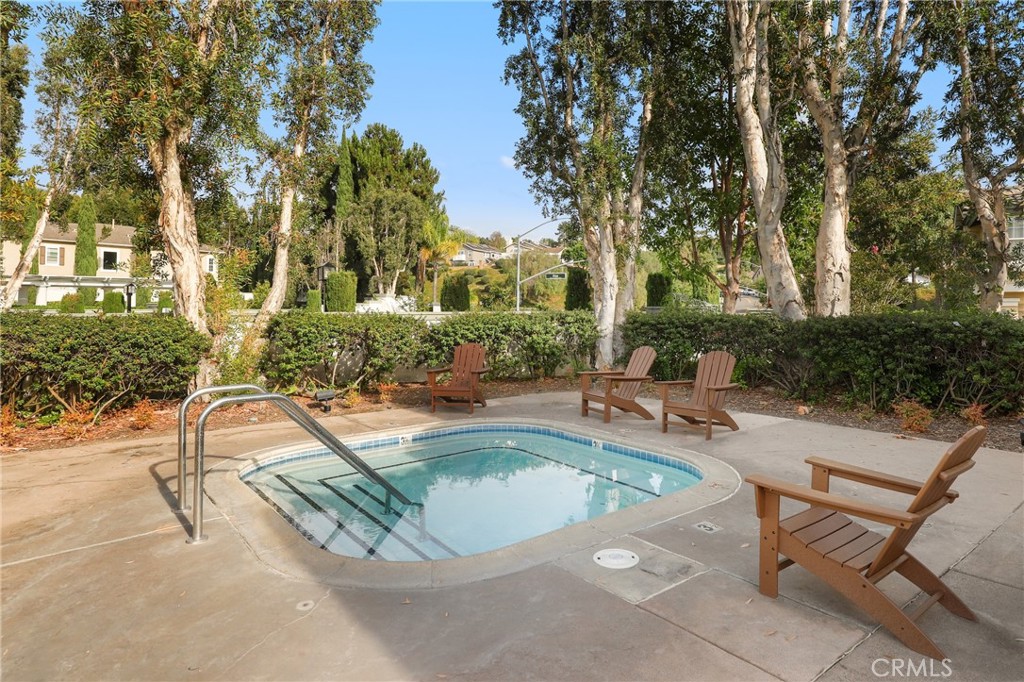 MLS #OC25272543 image #27