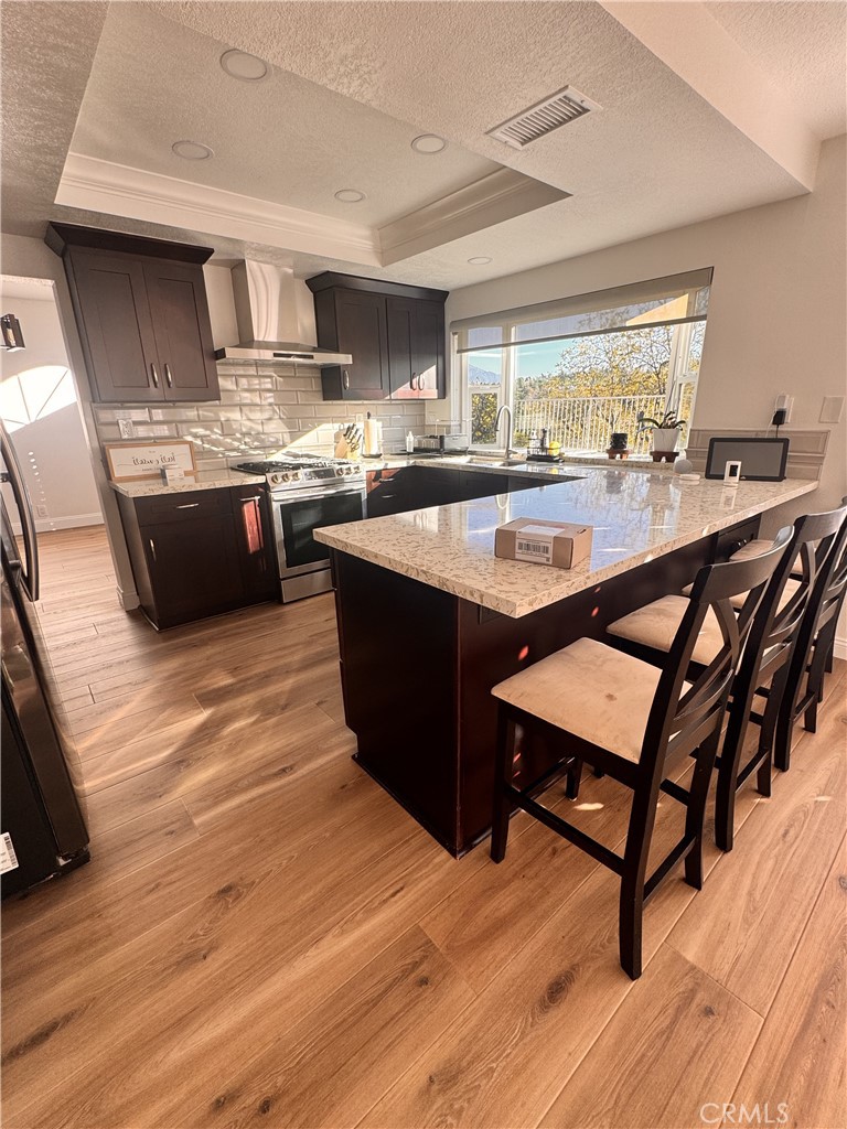 MLS #OC25272573 image #4