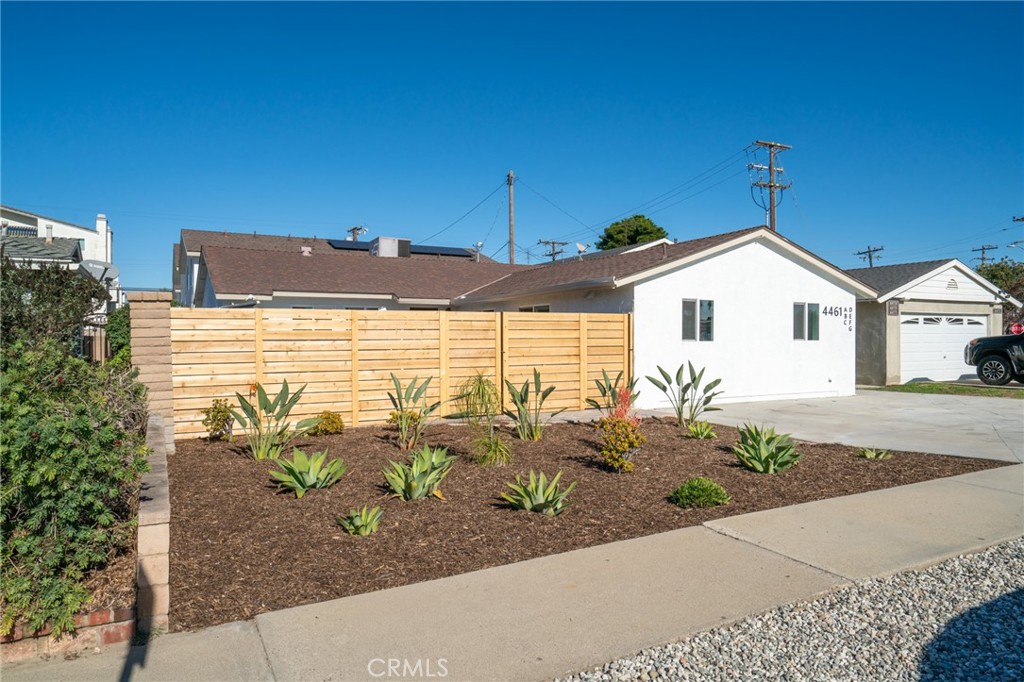 MLS #OC25272609 image #21