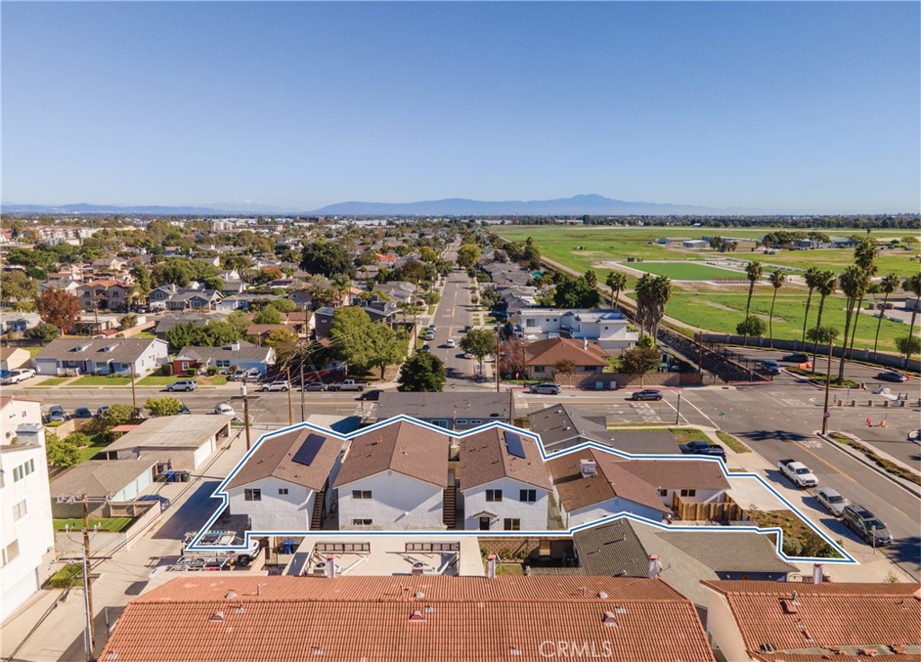 MLS #OC25272609 image #27