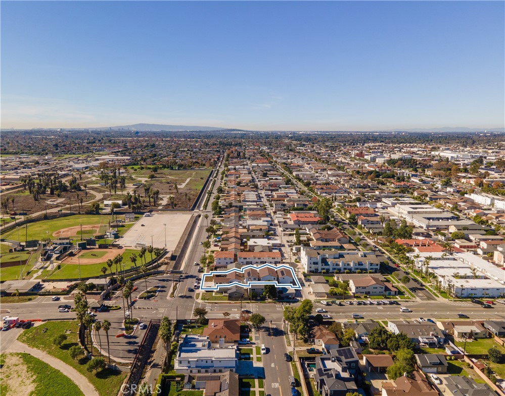 MLS #OC25272609 image #28