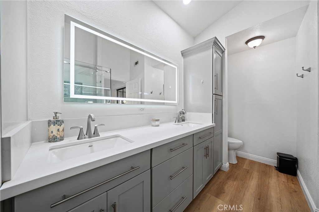 MLS #OC25272680 image #14