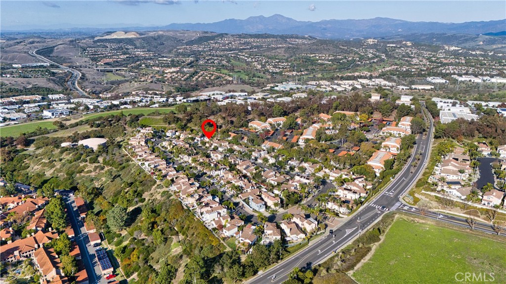 MLS #OC25272680 image #34