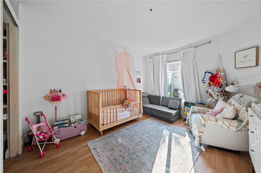 MLS #OC25272680 image #6