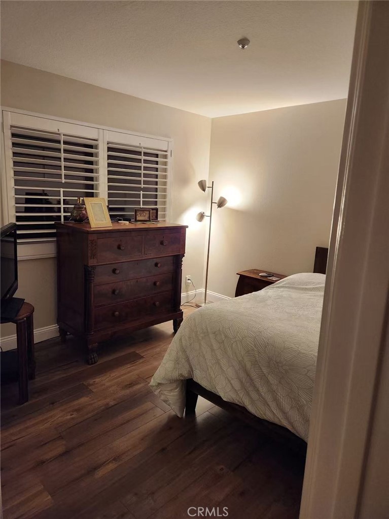 MLS #OC25272681 image #6