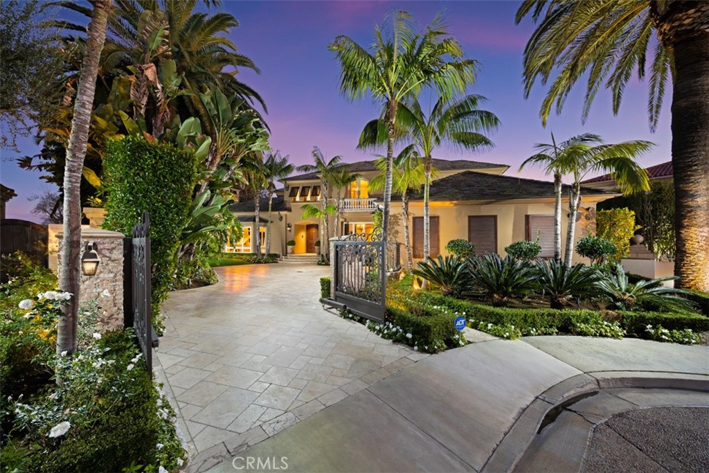 MLS #OC25272697 image #0