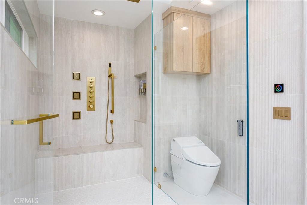 MLS #OC25272732 image #12