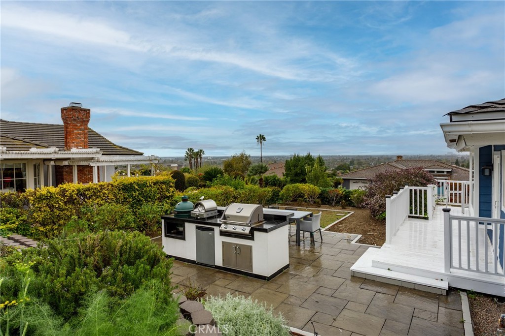 MLS #OC25272732 image #19