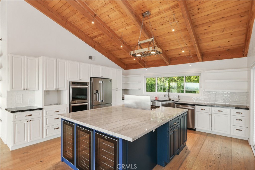 MLS #OC25272732 image #3