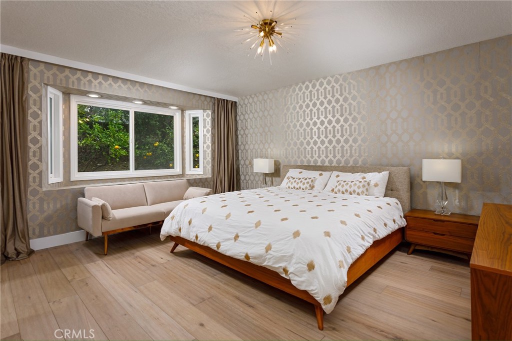 MLS #OC25272732 image #37