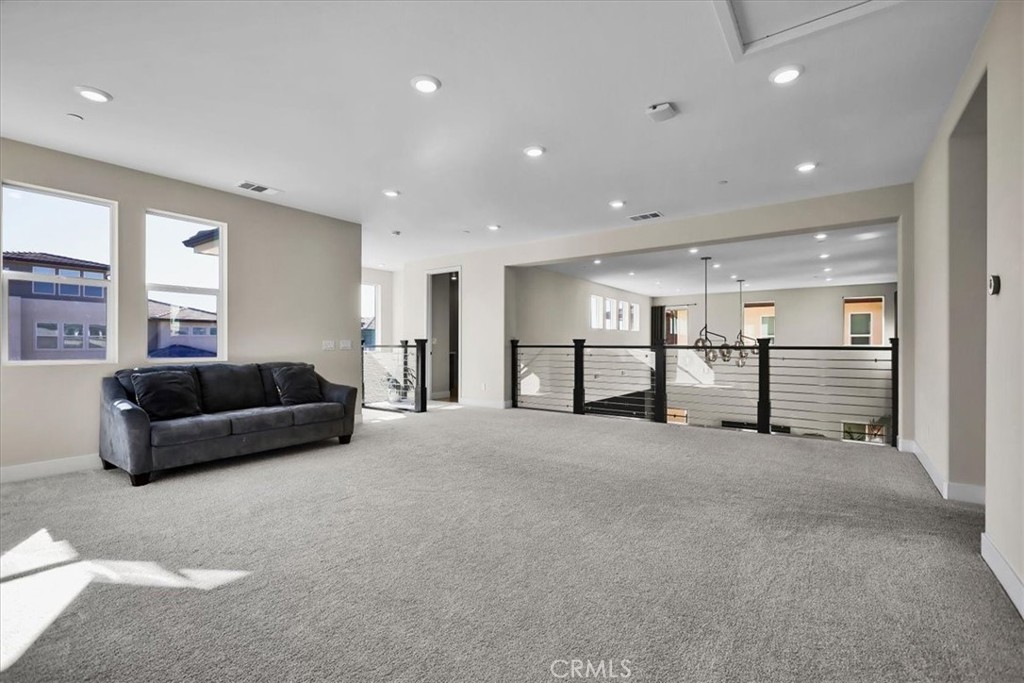 MLS #OC25272734 image #14