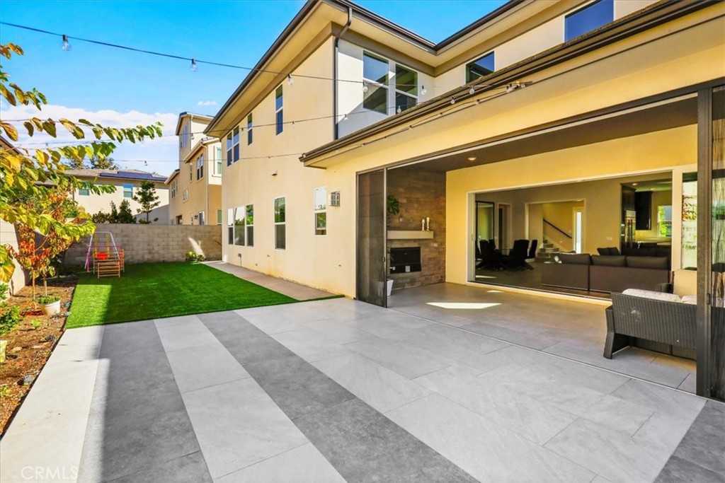 MLS #OC25272734 image #21