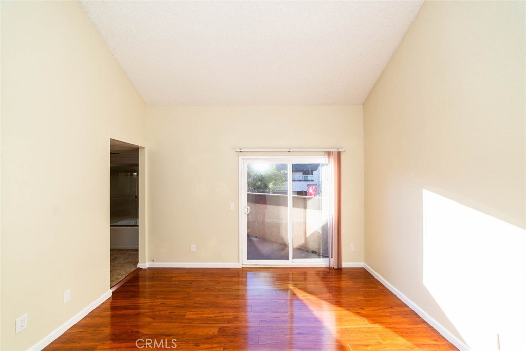 MLS #OC25272751 image #12