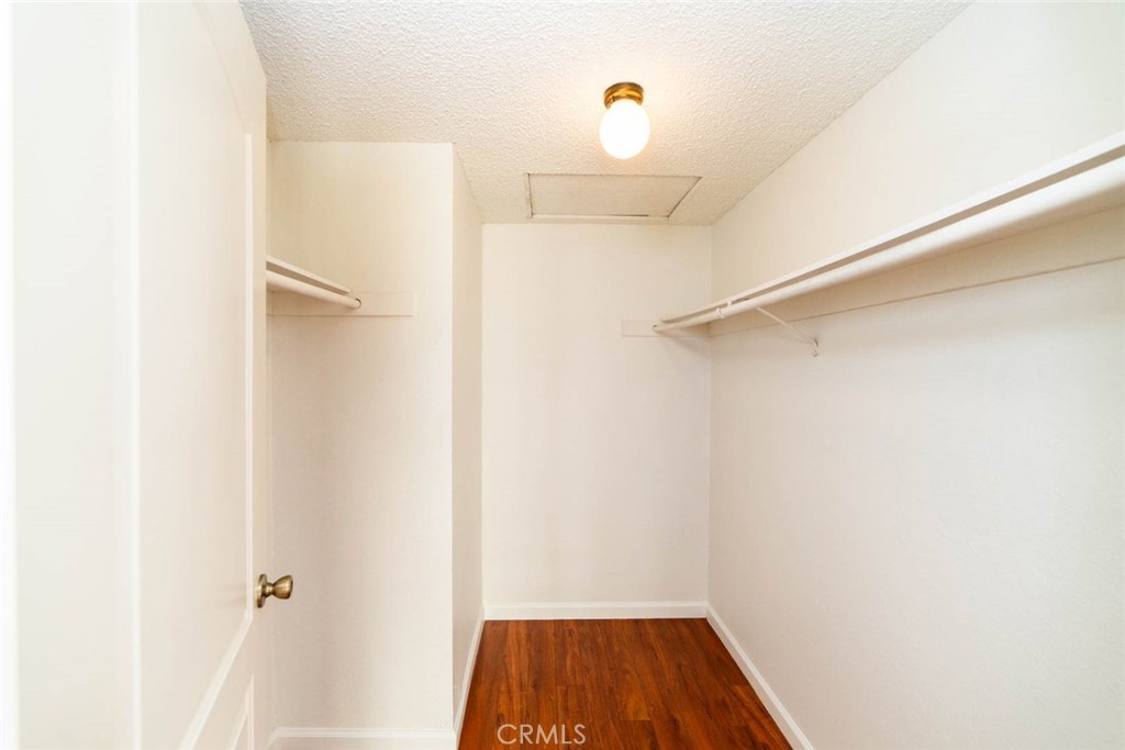 MLS #OC25272751 image #13