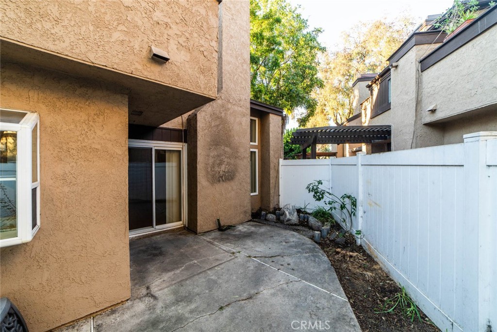 MLS #OC25272751 image #22