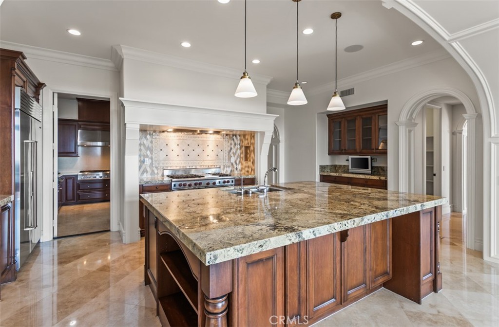 MLS #OC25272752 image #15