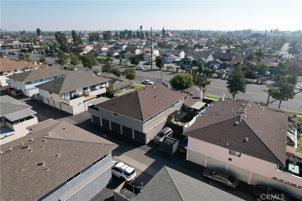 MLS #OC25272769 image #6