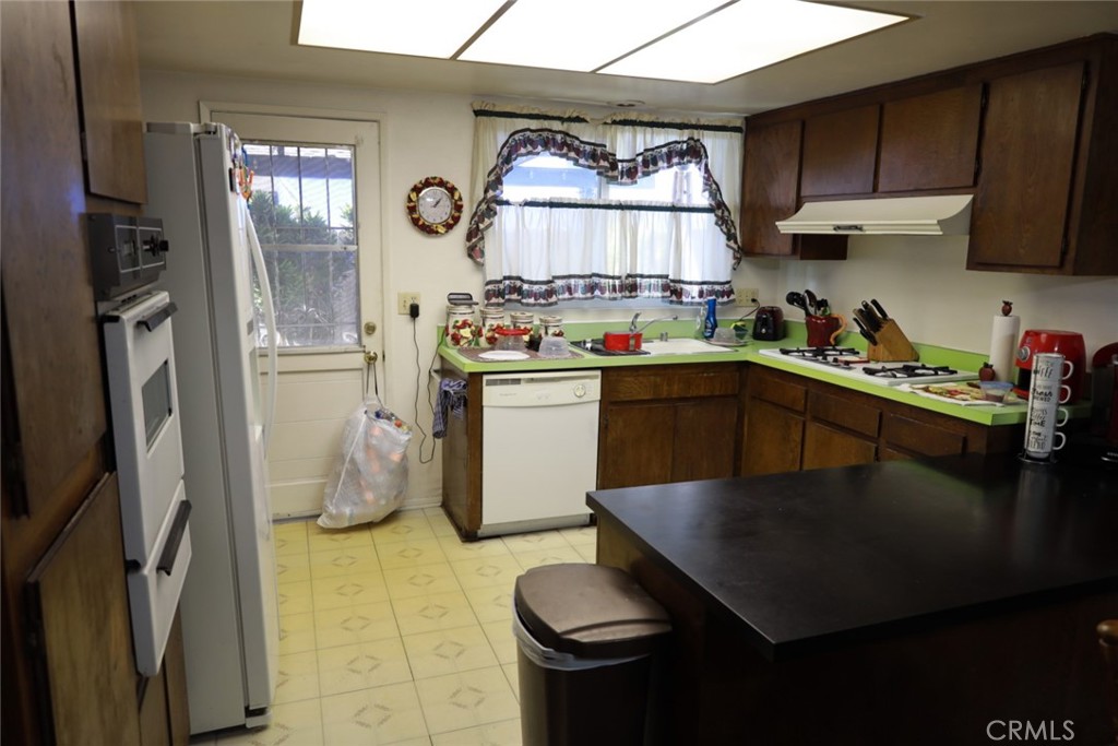 MLS #OC25272769 image #8