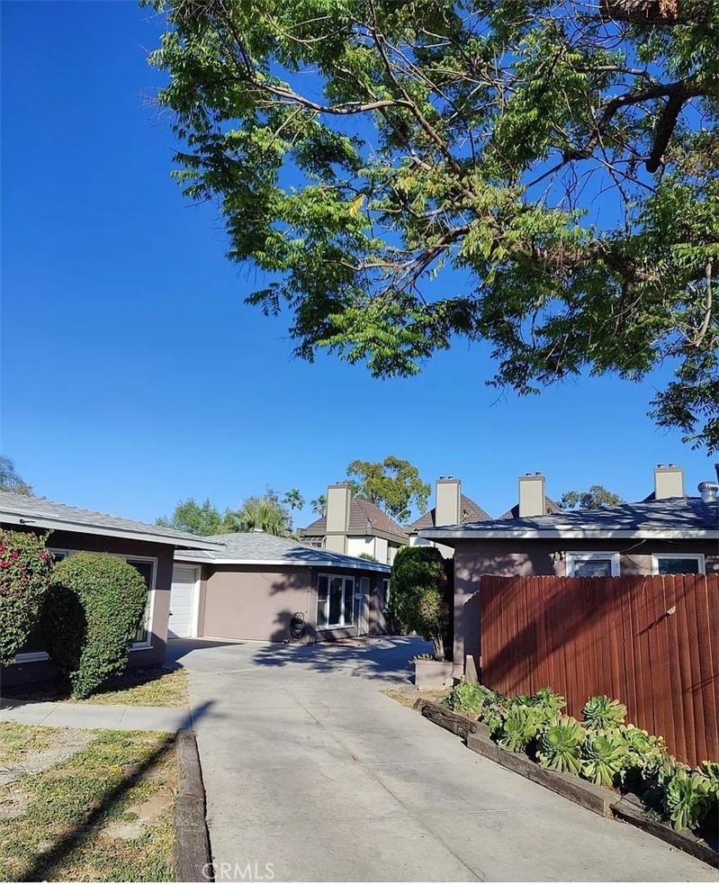 MLS #OC25272775 image #0