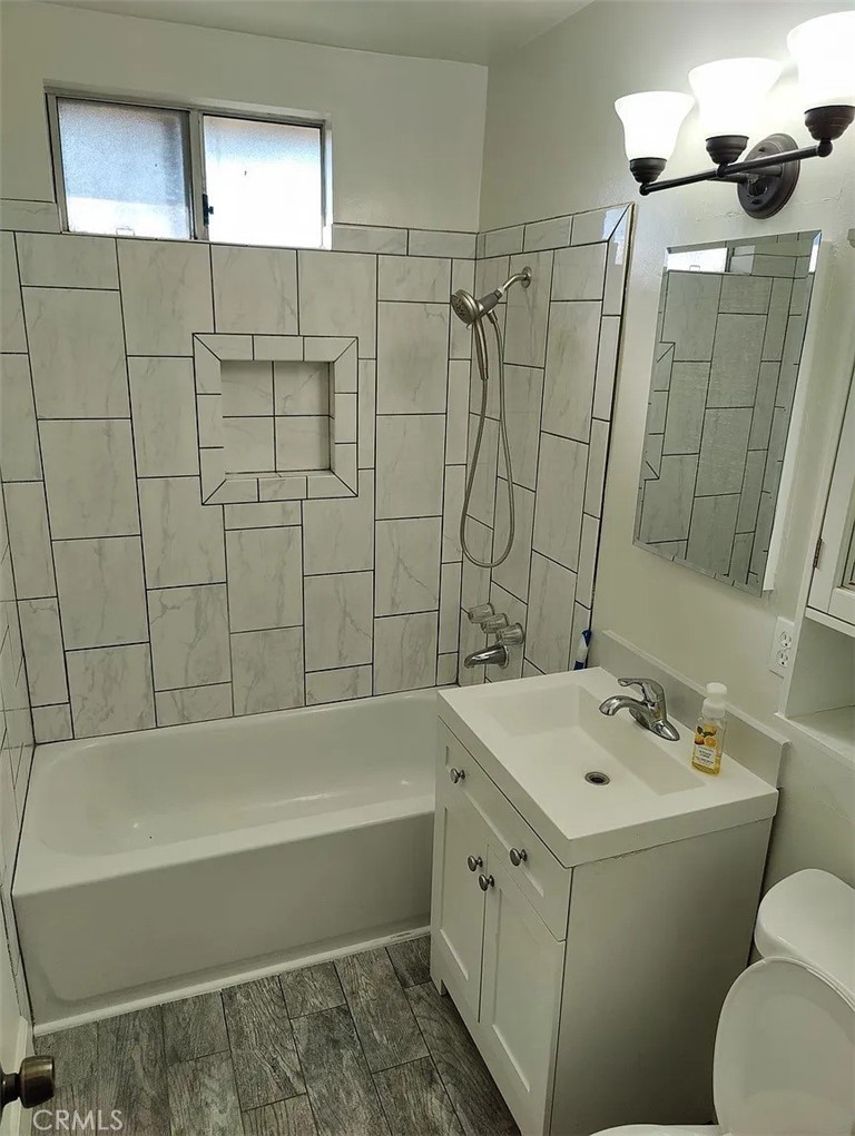 MLS #OC25272775 image #3