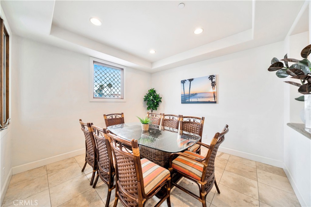 MLS #OC25272786 image #8