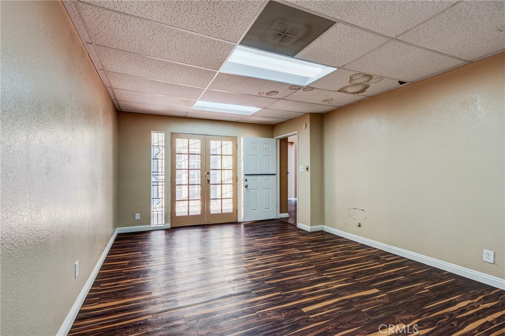 MLS #OC25272810 image #16