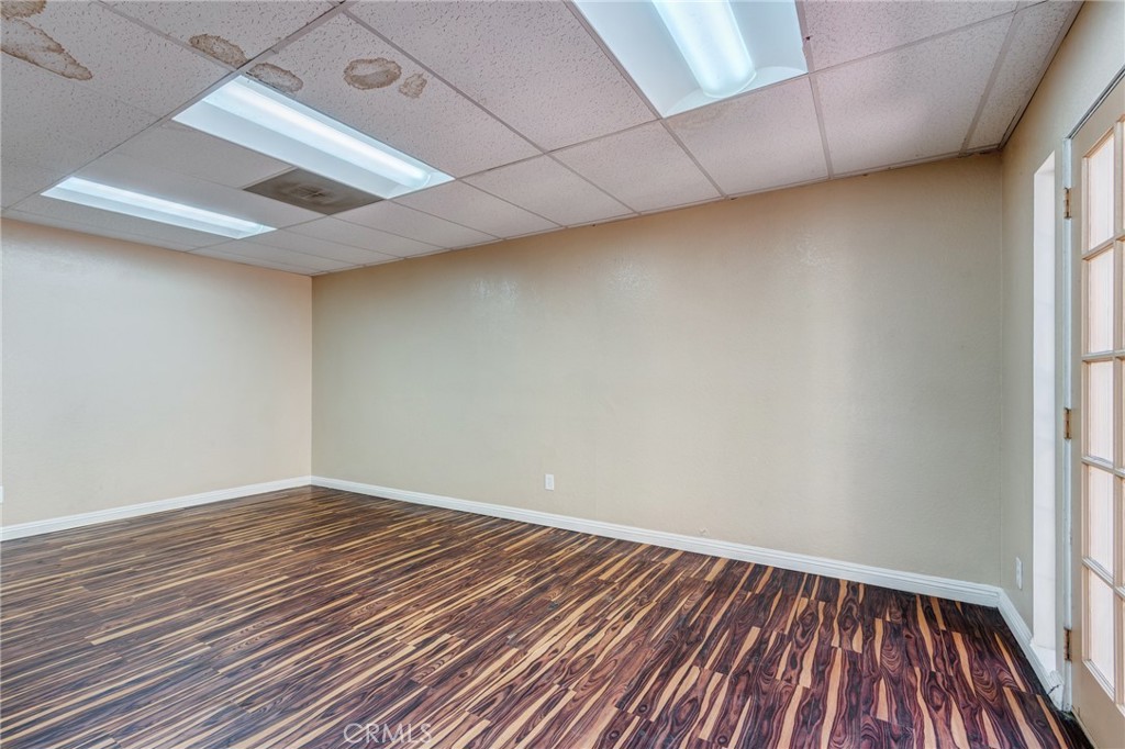 MLS #OC25272810 image #17