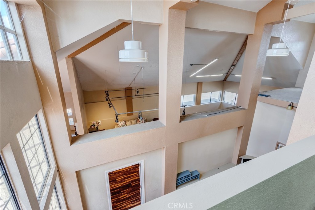 MLS #OC25272810 image #23