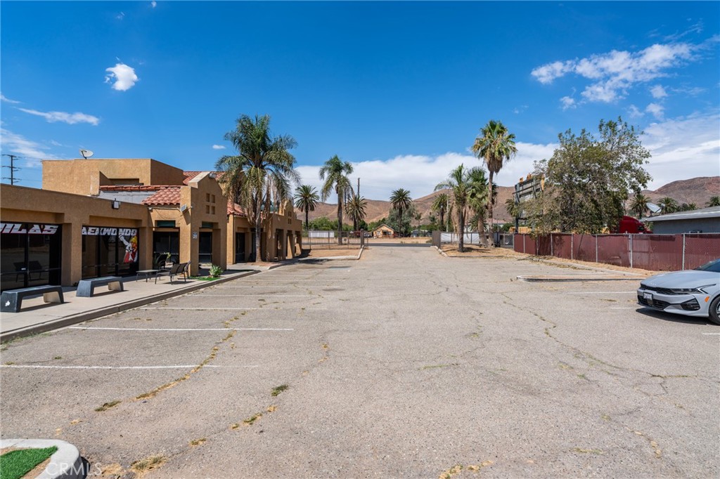 MLS #OC25272810 image #44