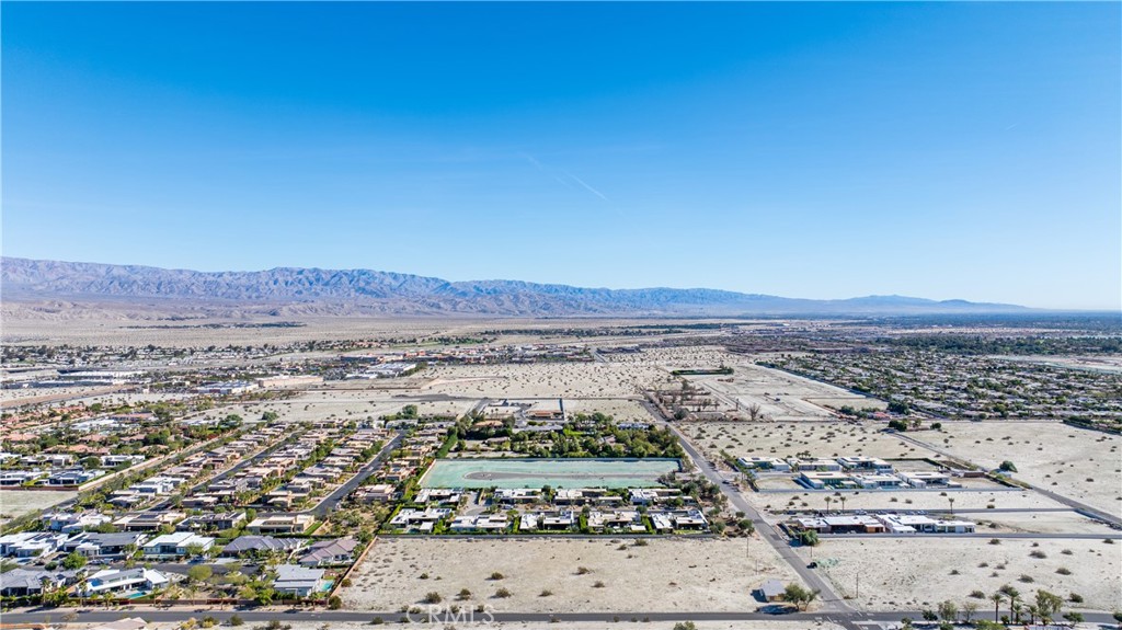 MLS #OC25272826 image #11