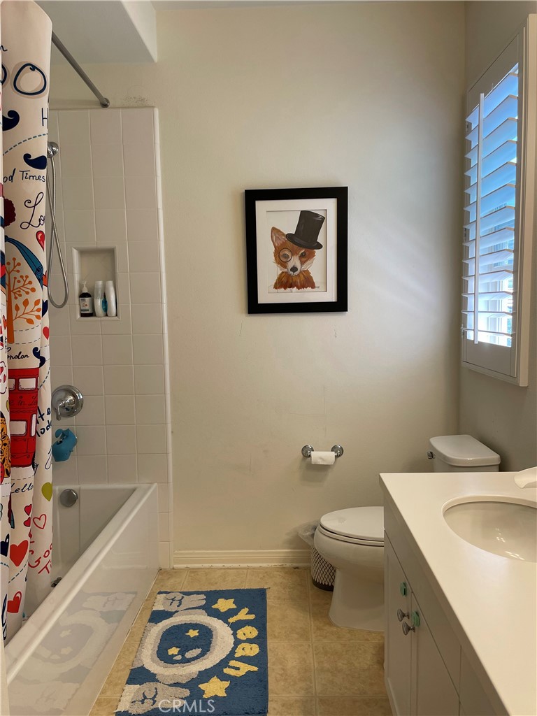 MLS #OC25272853 image #10