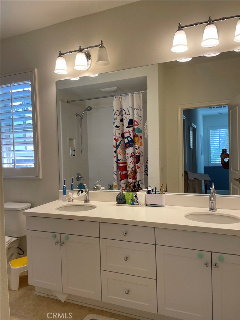 MLS #OC25272853 image #11