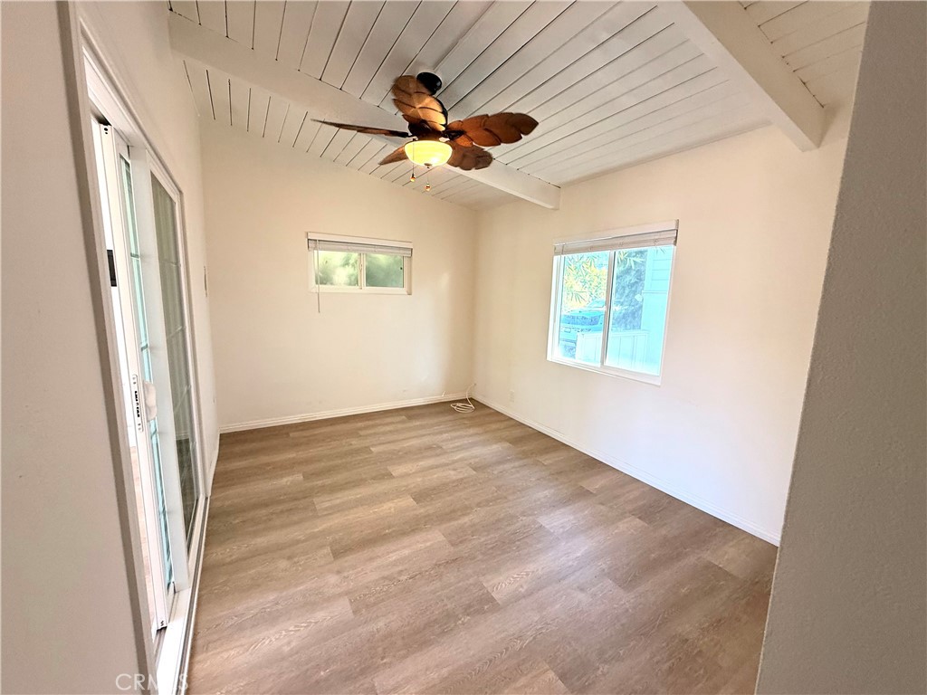 MLS #OC25272915 image #4