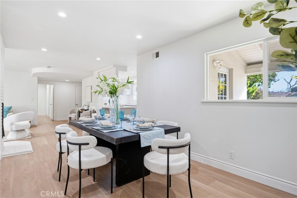 MLS #OC25272926 image #15