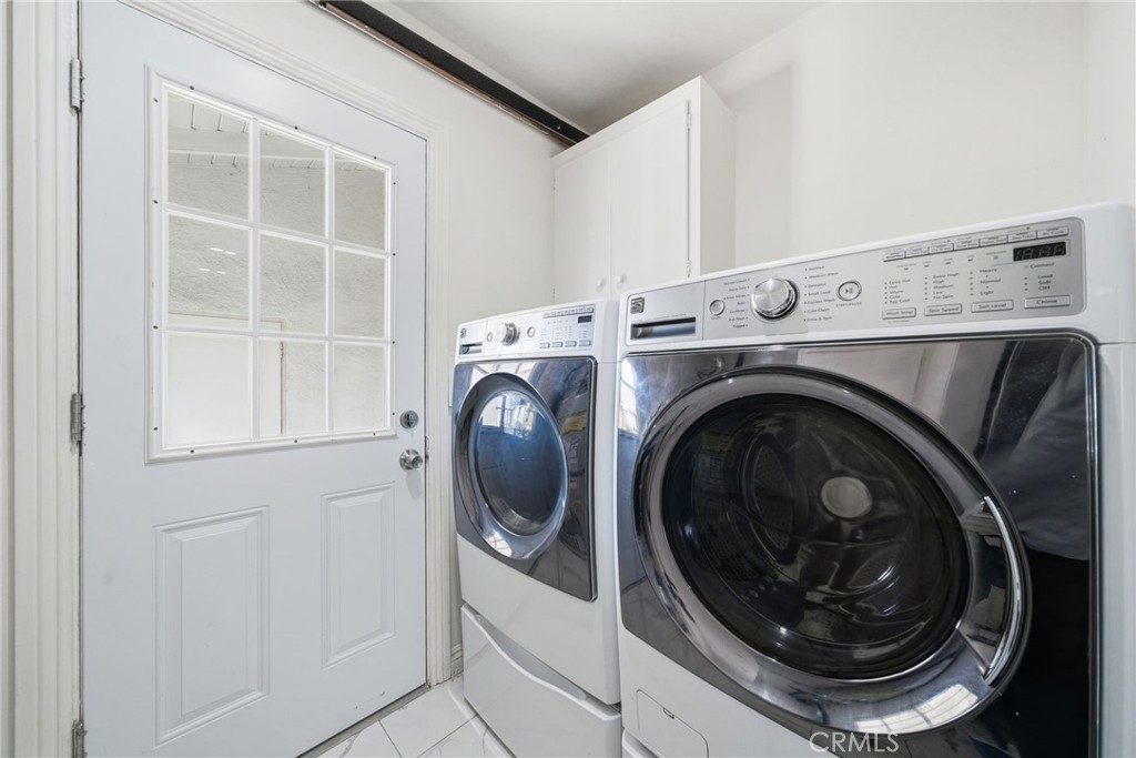 MLS #OC25272926 image #25