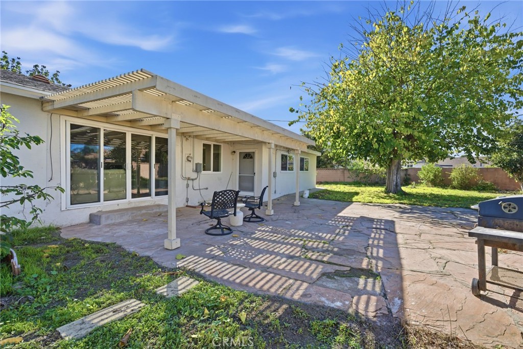 MLS #OC25272926 image #28