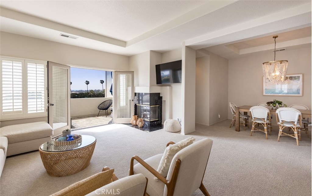 MLS #OC25272939 image #4