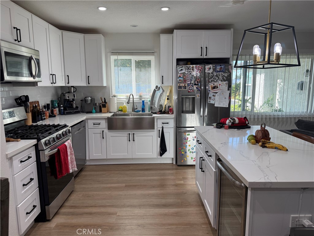 MLS #OC25272961 image #1