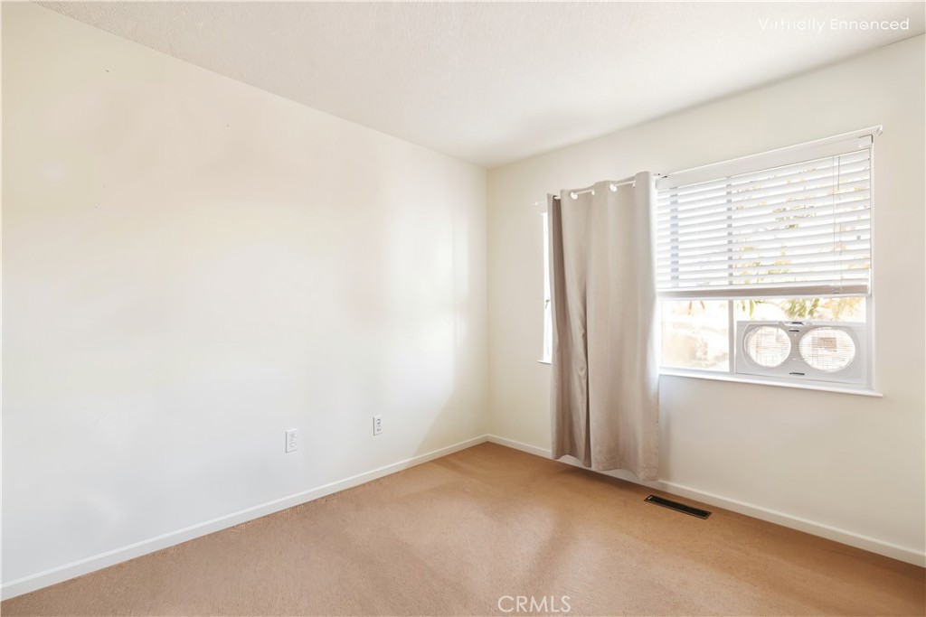 MLS #OC25272993 image #13