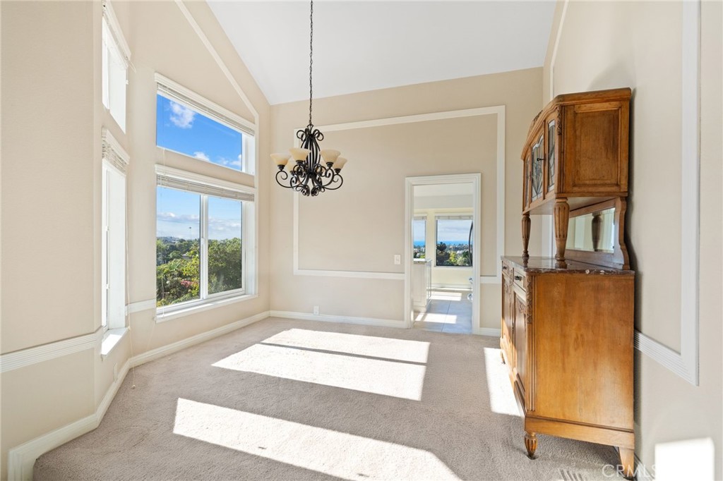 MLS #OC25273063 image #12