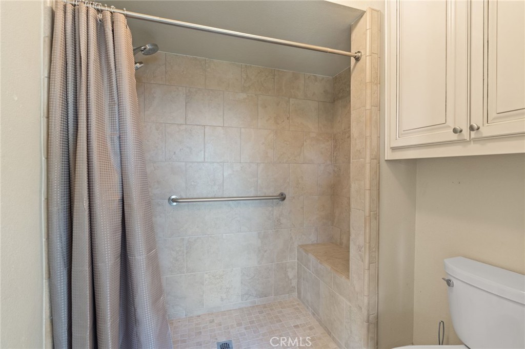 MLS #OC25273063 image #25