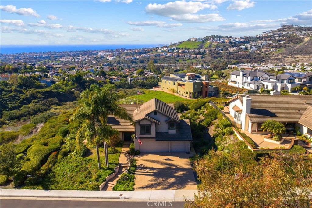 MLS #OC25273063 image #49