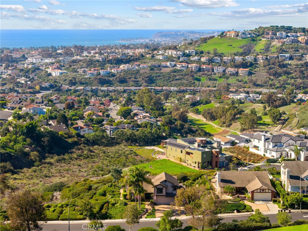 MLS #OC25273063 image #53